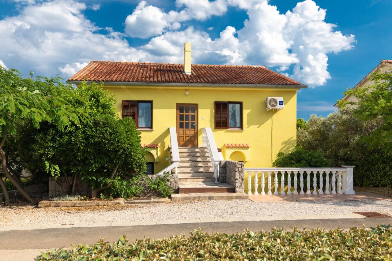 Apartment Drago *Cosy & Close To The Beach! Krk Town Kültér fotó