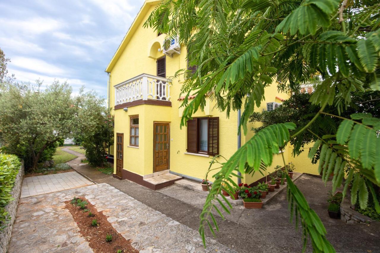 Apartment Drago *Cosy & Close To The Beach! Krk Town Kültér fotó