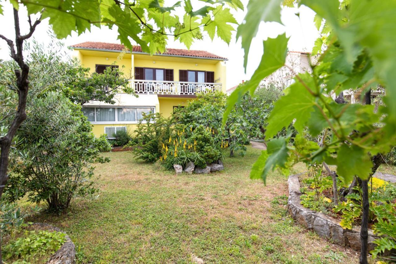 Apartment Drago *Cosy & Close To The Beach! Krk Town Kültér fotó